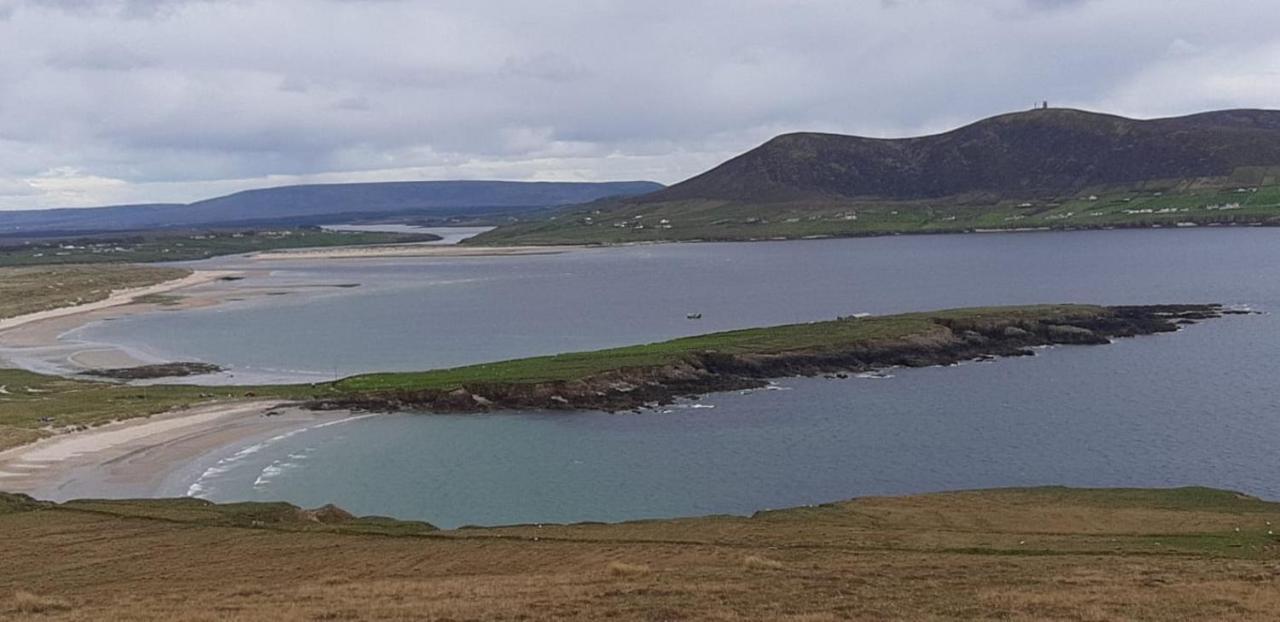 Отель Rinroe View In The Barony Of Erris Баллина Экстерьер фото